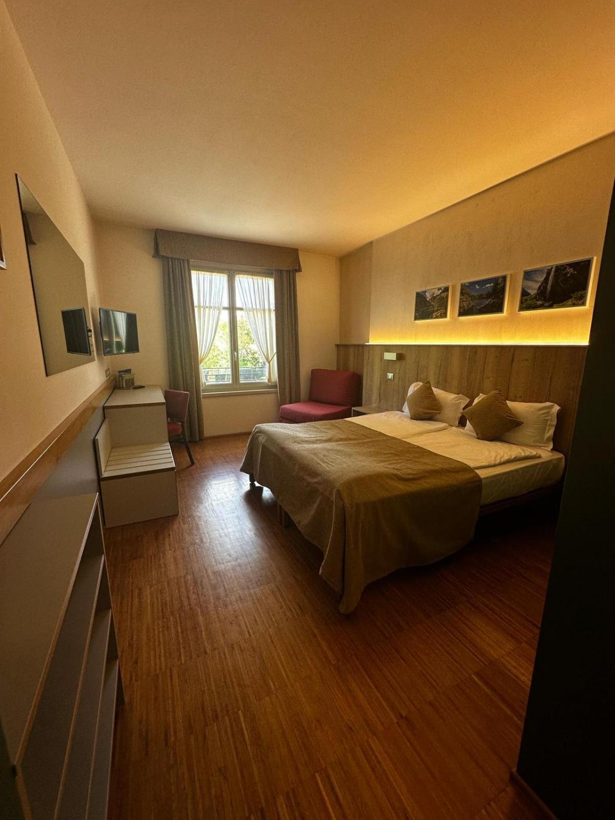 Hotel Cortese Armeno Eksteriør bilde