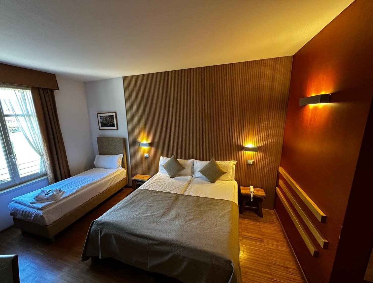 Hotel Cortese Armeno Eksteriør bilde