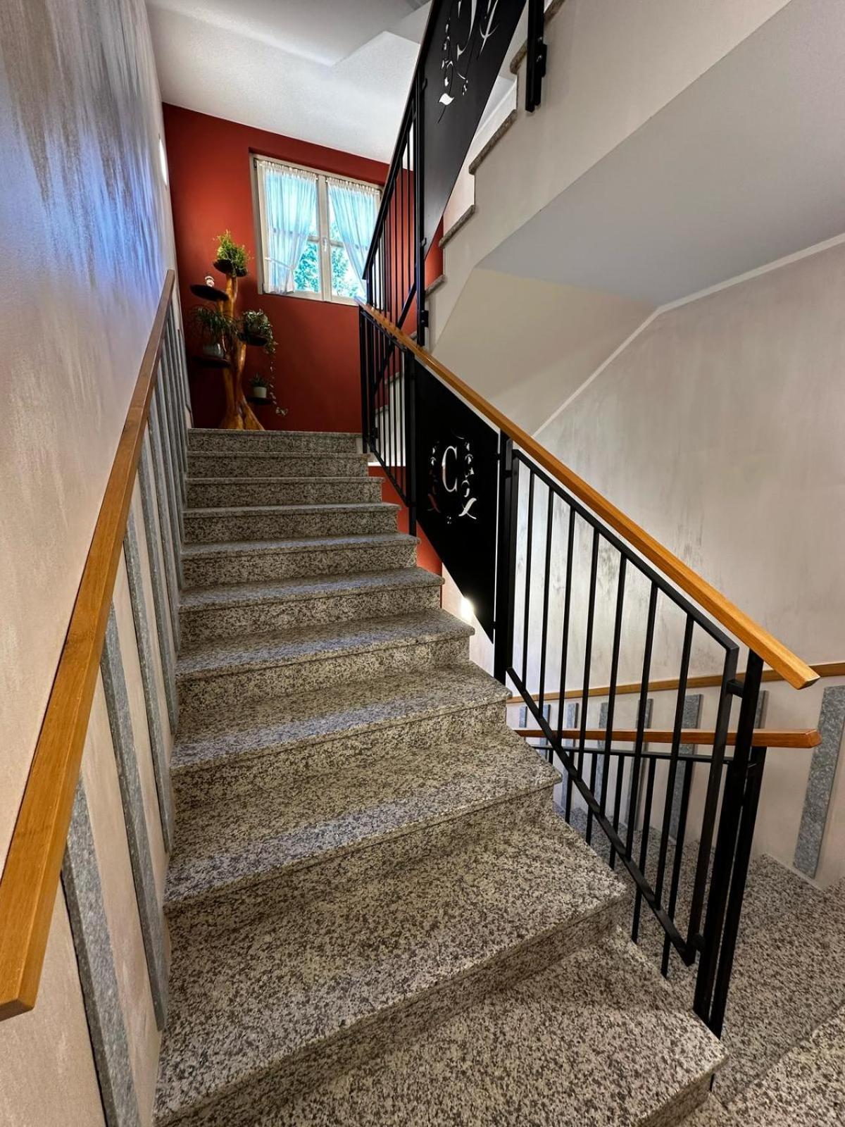 Hotel Cortese Armeno Eksteriør bilde