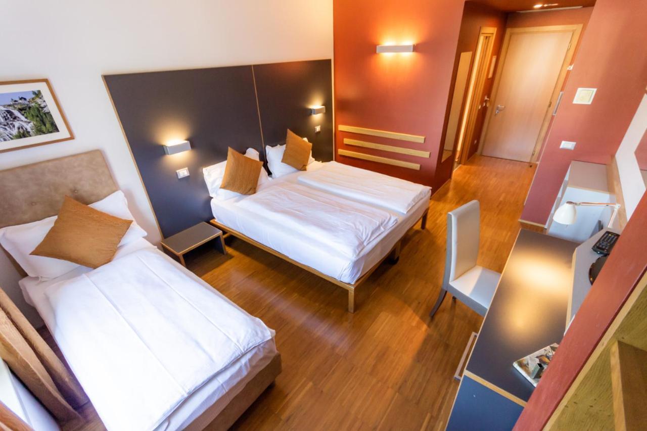 Hotel Cortese Armeno Rom bilde